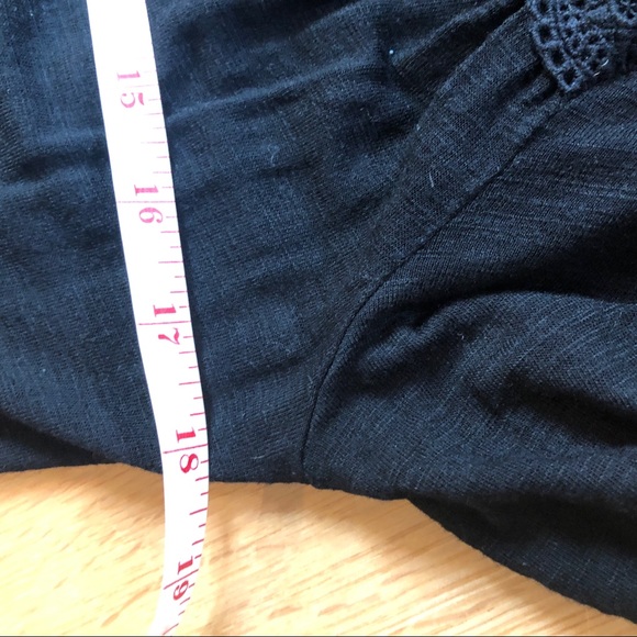 Black shrug size small - Picture 4 of 5